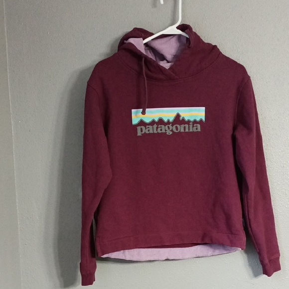 Patagonia Tops - Patagonia Uprisal Maroon Hoodie Size Small
